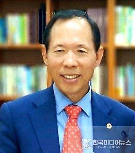 <strong>대한사회복지신문 이상일회장</strong>