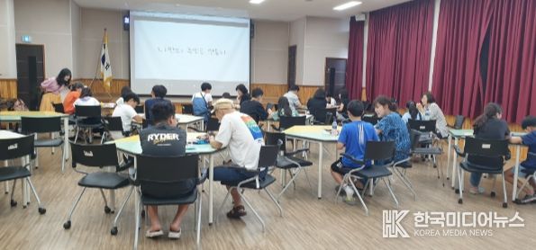 인천강화교육지원청, 자연과 인성을 품은 그림책 창작 프로젝트