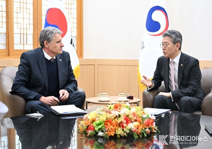 김홍균 제1차관, '루베시' 체코 사무차관 면담