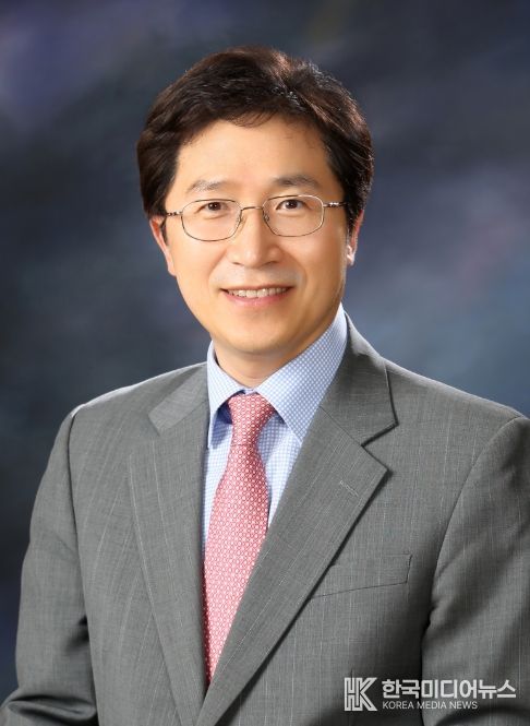 이강근 서울대학교 지구환경과학부 교수