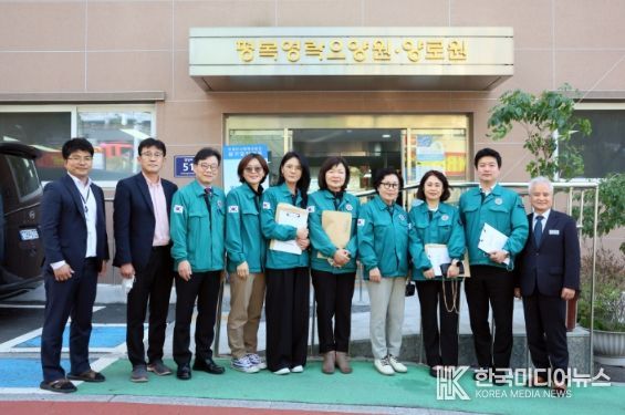 연수구의회 기획복지위원회, 평복영락양로원·요양원 방문