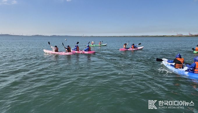 시흥재가노인통합지원센터, ‘쉼과 에너지-거북섬 힐링데이’ 진행