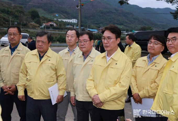시천면 상지마을 산불 피해 복구현장 방문한 김민석 국무총리