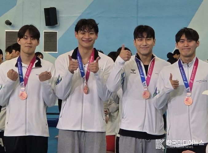 전주시청 수영부, 전국체전 금1·은2·동2 쾌거(단체전 메달 사진)