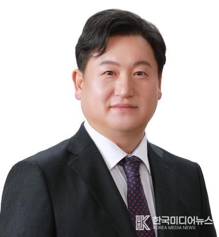 경상남도의회 장병국 의원, “가덕도신공항, 임금님 귀는 당나귀 귀”