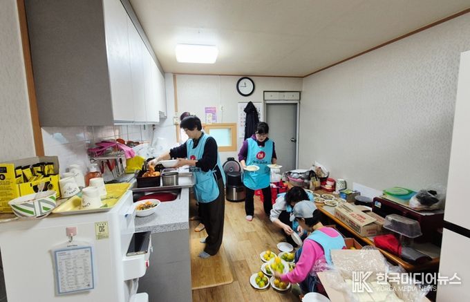 자원봉사로 만드는 “행복마을” 양지마을에서 펼쳐지다