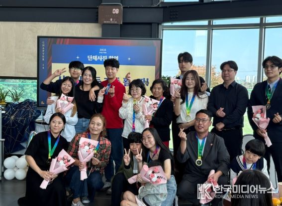 사천시 모든 가족을 위해 봉사한 우리, 오늘은 우리의 날입니다.