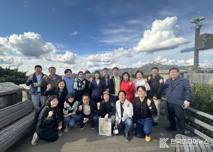 고양특례시의회 문화복지위원회, 북한산성 등 유네스코 등재 추진 관련 현장답사