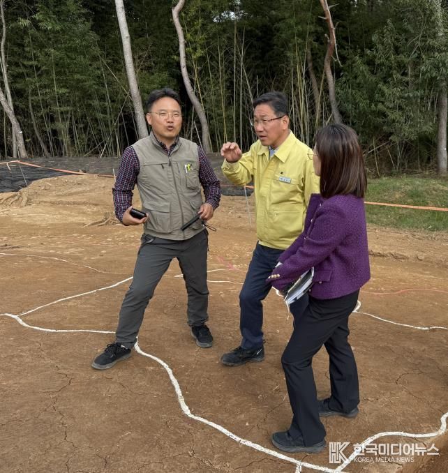 고성군 류해석 부군수, 국가사적 및 문화유산 현장 방문…현황 청취 및 보존 의지 다져