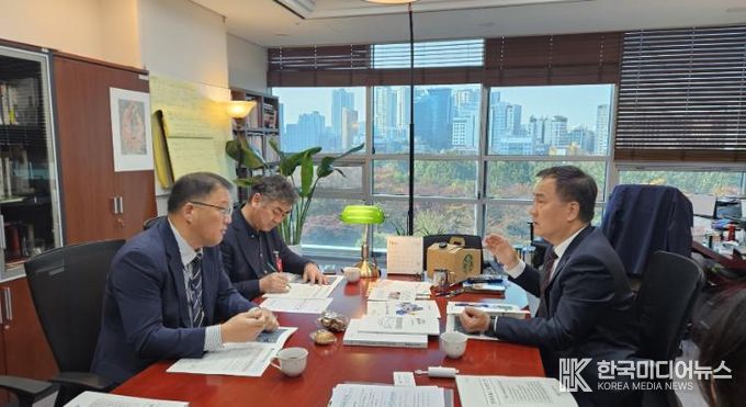 장금용 창원특례시장 권한대행, 2026년 국비 확보 위해 ‘혼신’ 다해(예산담당관) _최형두 의원