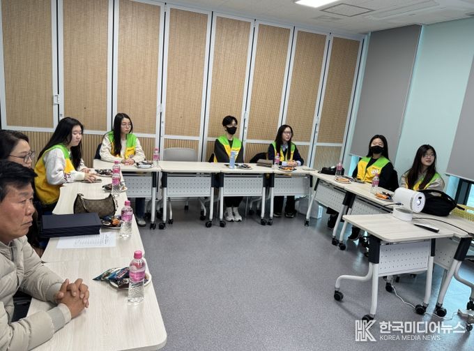 ‘영어 책 읽어주기 청소년 자원 봉사단’