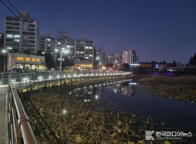 완주군, 이서 빙등제 산책로 정비 완료 “안전 강화”