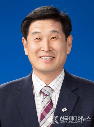 김영길 의원