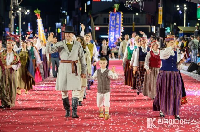 강릉단오제- 국외초청단