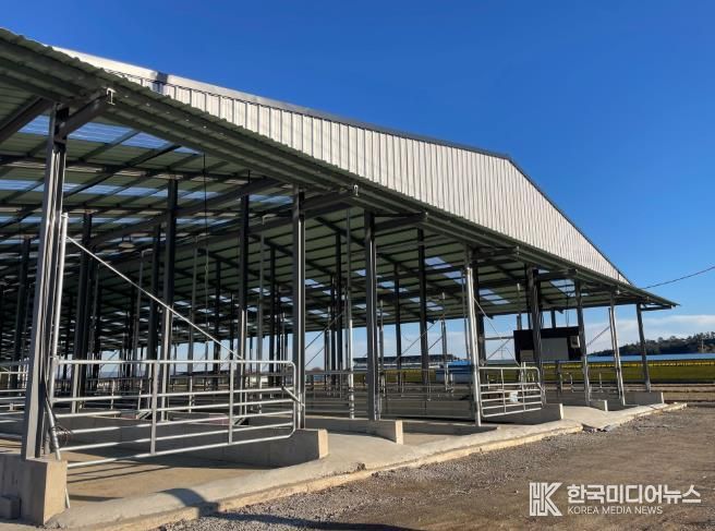 녹색축산육성기금 지원 신축 축사 사진