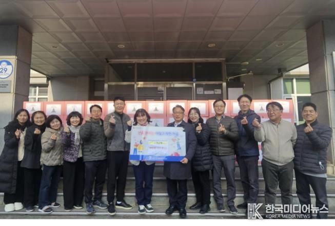 수원시 권선구 권선1동 소망교회, 깜짝 성탄선물 101박스 기탁