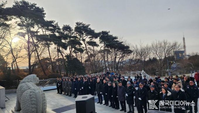 평택시, 현충탑 신년참배로 병오년 새해 시작