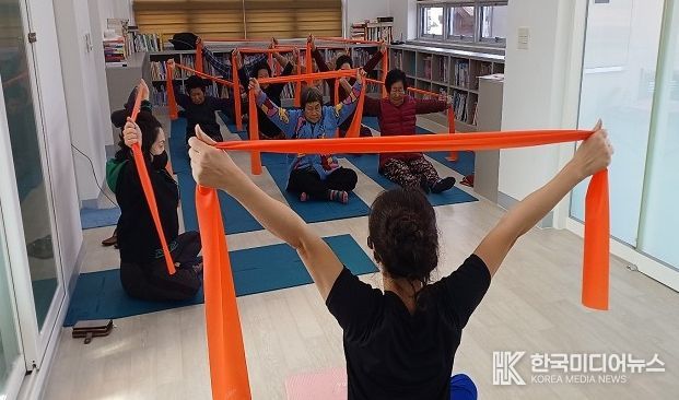 경로당 어르신 대상 낙상 예방 운동프로그램