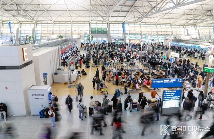 인천공항 여객터미널 전경