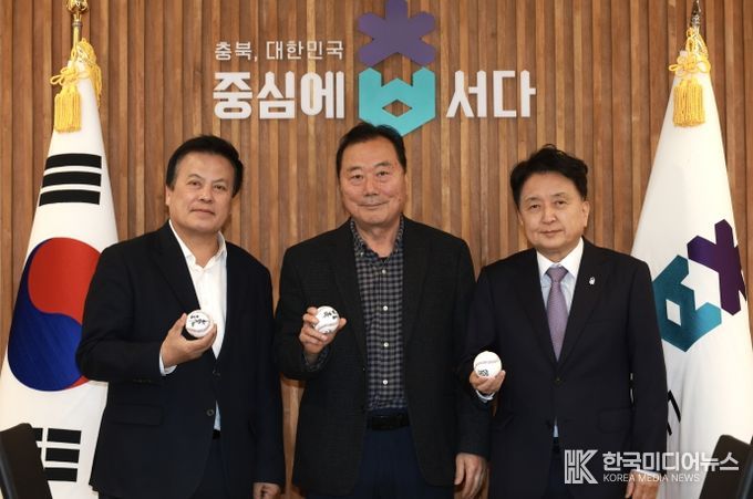 유승안 감독 접견