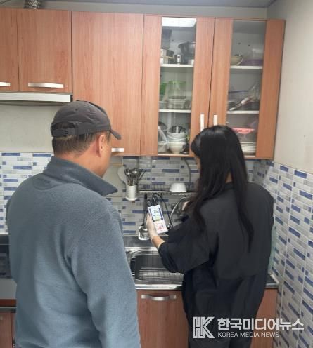 수도과-수돗물시료채수사진