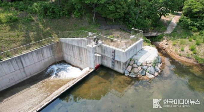 저수지 안전점검 사진