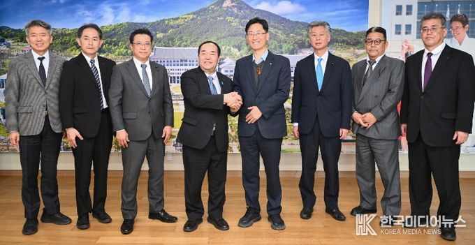 일본 히로시마현 의회 의장단 방문