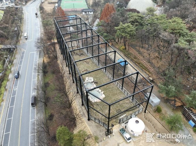청주동물원, 야생동물 보호 거점 ‘동물보존관’ 문 연다