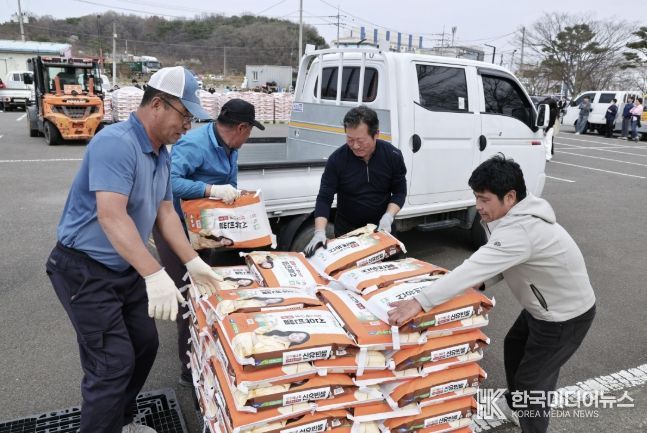 신유빈 쌀 전달 현장